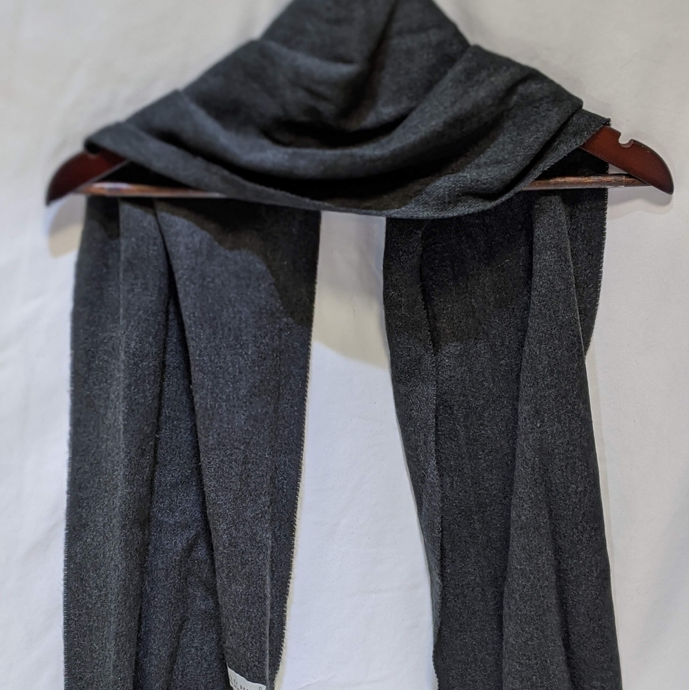 Italian gray unisex scarf
